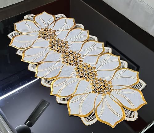 3 PCs Center Table Runner & Mats Set